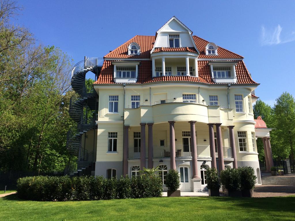 Appartements Am Kurpark Bad Pyrmont Kültér fotó